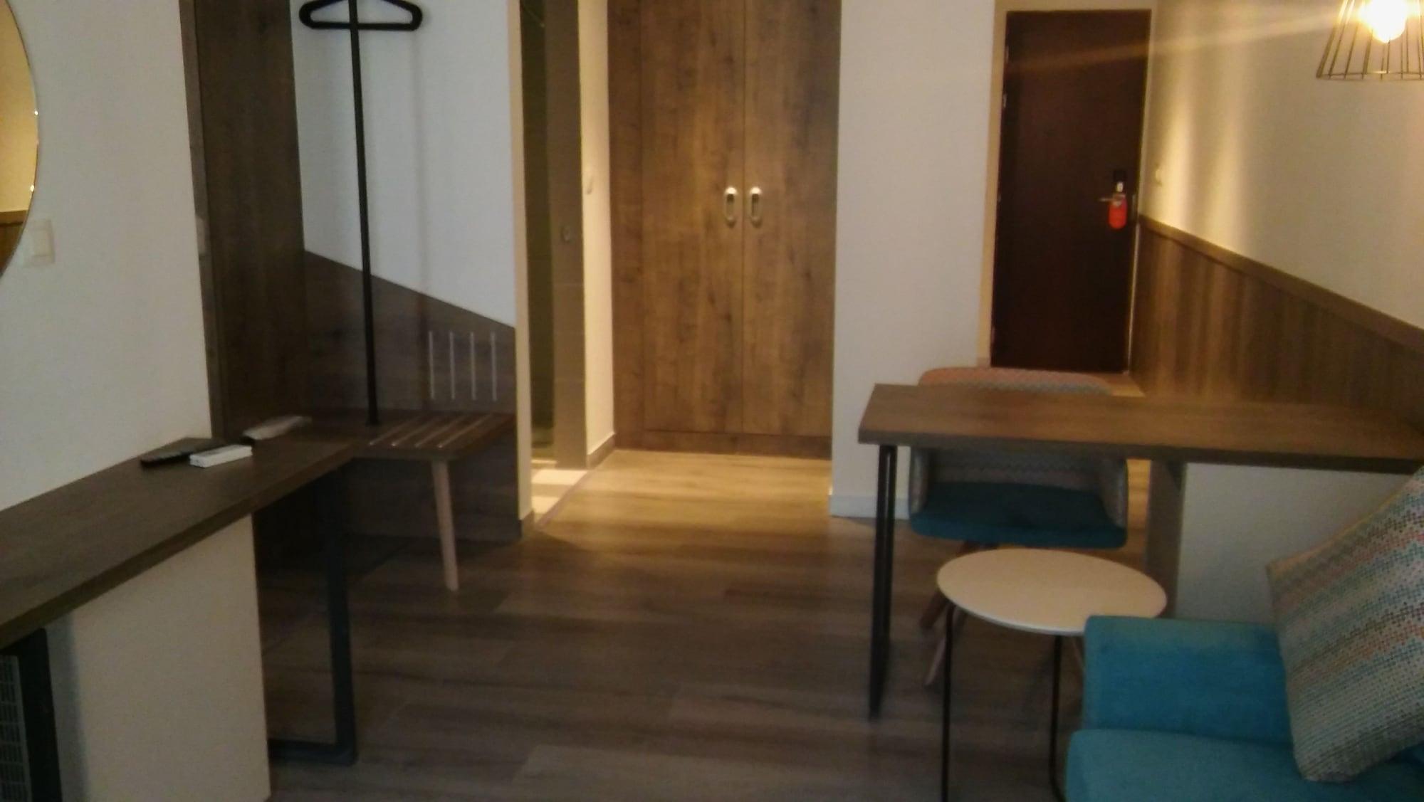 Metropolitan Hotel Солун Екстериор снимка