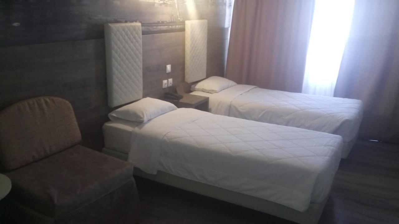 Metropolitan Hotel Солун Екстериор снимка